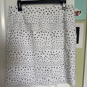 White House Black Market Cream A-Line Skirt Knee-Length Casual